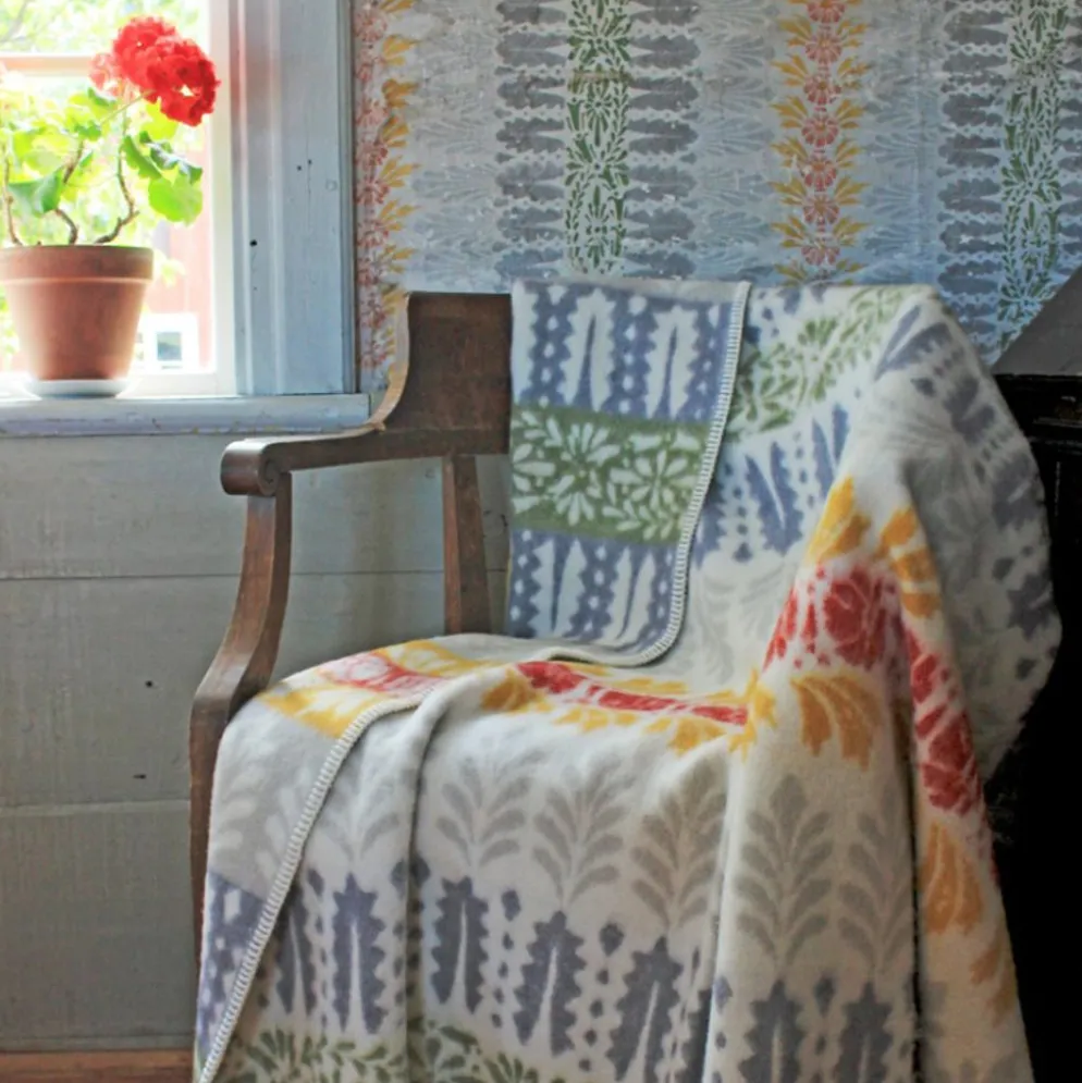 Arvet ockra-röd ullfilt 130x180cm - Kerstin Landström Design