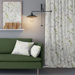 Blomsteryra vit tyg