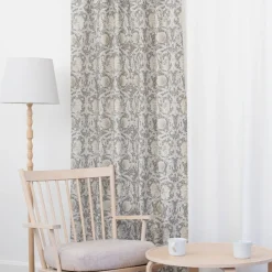 Grace beige gardiner - Klassisk blommig Arts and Crafts design