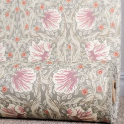 Grace dimmgrön tyg - Klassisk blommig Arts and Crafts design