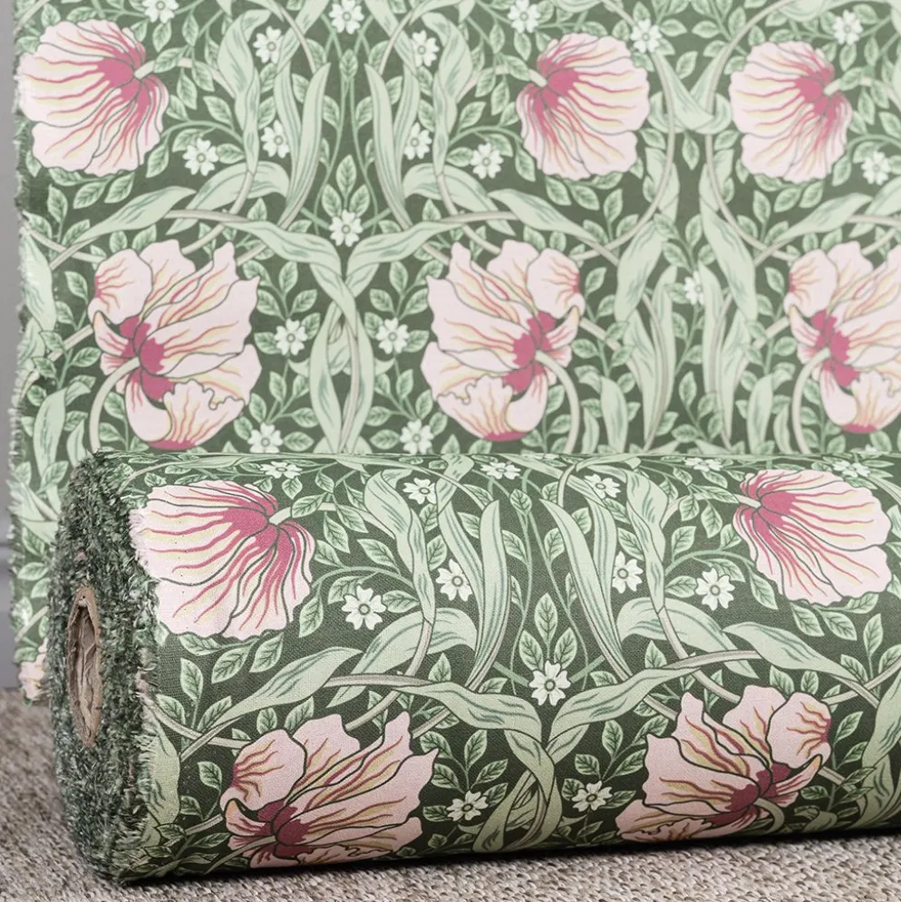 Grace rosa/ljusgrön tyg - Klassisk blommig Arts and Crafts design
