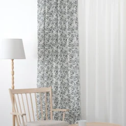 Louie Offwhite Gardiner med blad mönster