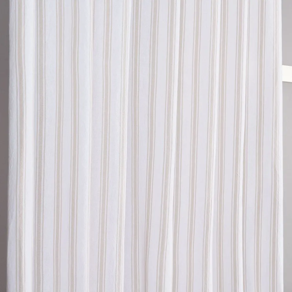 Madicken beige randiga gardiner