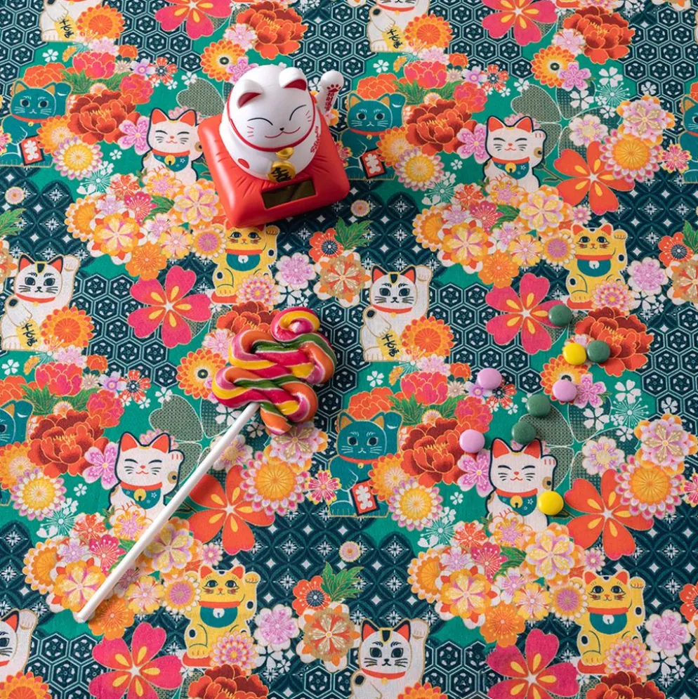 Miyuki bomullstyg med lyckokatter och blomster