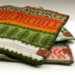 Mora sittunderlag 43x43cm -Ta med dig värmen vart du än går