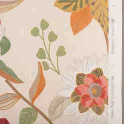 Paths tyg - ett tyg med blomster i varm färgskala