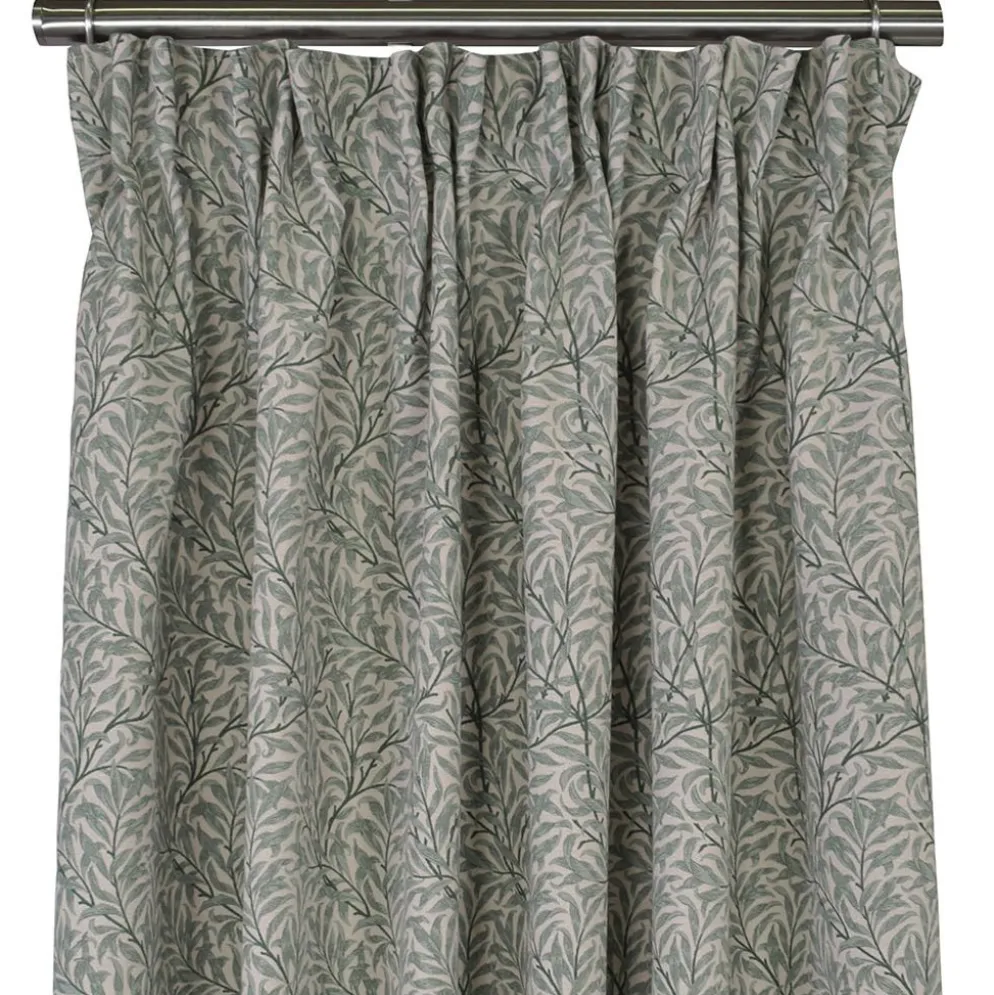 Ramas beige-mint gardiner med kvistar och blad