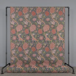 Rosengömma blå - slitstarkt gobelängtyg i arts & crafts-stil