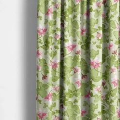 Sippa grön – blommigt tyg i grönt och rosa
