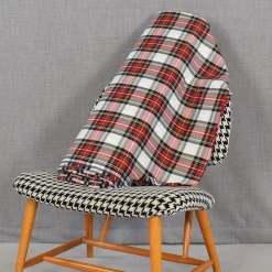 Tartan vit-röd skotskrutigt tyg