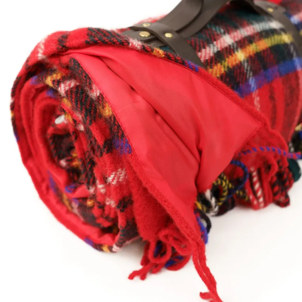 Tweedmill Picknickfilt Royal Stewart, Röd med Vattentät Baksida, 145 x 183 cm