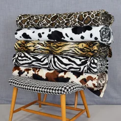 Velboa gulton zebra tyg – mjukt zebramönster
