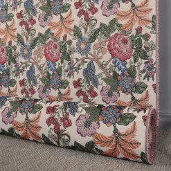 Vintage flora – gobelängtyg i klassisk stil för möbler & inredning